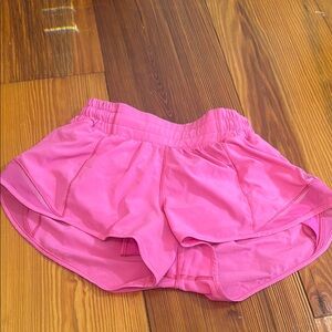 lululemon athletica Pink Hotty Hot Athletic Shorts 2.5 Inch